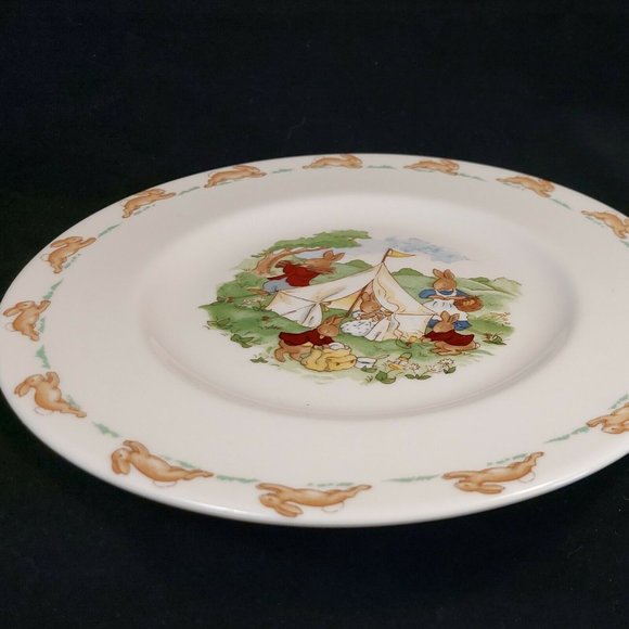 Royal Doulton BUNNYKINS  Family Camping Bone China 8" Plate Blue dot - Picture 7 of 7